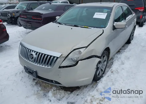 2010 Mercury Milan Premier z USA, uszkodzony, nr VIN 3MEHM0CG4AR612380